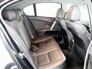 BMW 523 Executive ATM 2.5 130kW (7 foto / 7)