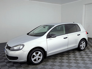 Volkswagen Golf Comfortline ATM 1.2 77kW (2 foto / 8)