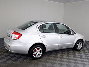 Suzuki SX4 Comfort 1.6 79kW (3 foto / 7)