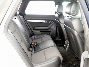 Audi A6 S-Line 2.7 TDI 132kW (7 foto / 9)