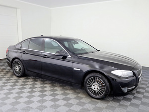 BMW 520 Executive ATM 2.0 D 135kW (1 foto / 7)