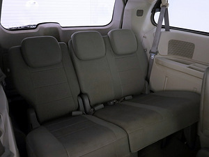 Chrysler Grand Voyager Comfort ATM 2.8 CRD 120kW (8 foto / 9)