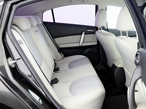 Mazda 6 Elegance 2.0 108kW (7 foto / 7)