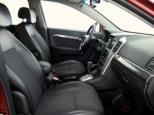Chevrolet Captiva Luxury ATM 2.0 CRD 110kW (6 foto / 8)