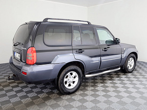 Hyundai Terracan Luxury ATM 2.9 CRDi 120kW (3 foto / 9)