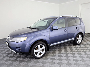 Mitsubishi Outlander Comfort 4x4 ATM 2.4 125kW (2 foto / 8)