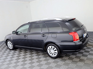 Toyota Avensis Linea Sol 2.0 D-4D 85kW (4 foto / 8)