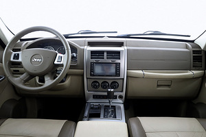 Jeep Cherokee Limited 2.8 CRD 130kW (5 foto / 7)