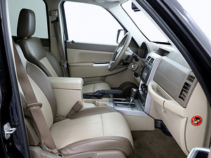 Jeep Cherokee Limited 2.8 CRD 130kW (6 foto / 7)