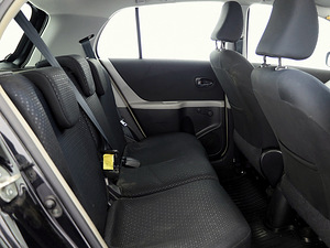 Toyota Yaris Linea Sol Facelift ATM 1.3 73kW (7 foto / 8)