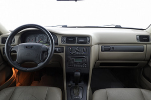Volvo XC70 Summum AWD ATM 2.4 142kW (5 foto / 7)