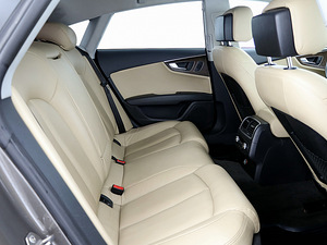 Audi A7 Highline Quattro ATM 2.8 150kW (7 foto / 9)