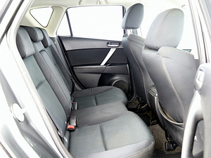 Mazda 3 Elegance 1.6 77kW (7 foto / 7)