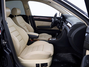 Audi A6 S-Line Quattro ATM 4.2 220kW (6 foto / 7)