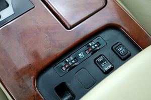Lexus GS 300 Luxury 3.0 183kW (9 foto / 9)