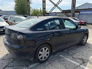 Mazda 3 Facelift 1.6 77kW (3 foto / 7)