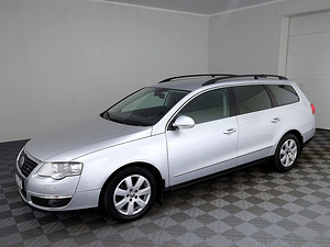 Volkswagen Passat Comfortline Facelift ATM 2.0 TDI 103kW (2 foto / 7)