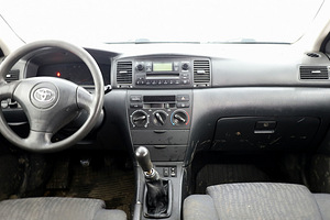 Toyota Corolla Linea Sol 2.0 D-4D 66kW (5 foto / 7)