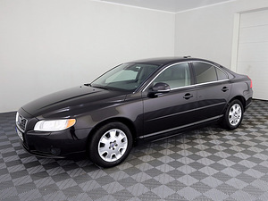 Volvo S80 Summum Facelift ATM 1.6 132kW (2 foto / 8)