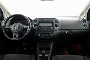 Volkswagen Golf Plus Comfortline Facelift 2.0 TDI 81kW (5 foto / 8)