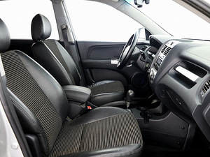 Kia Sportage Active 4x4 ATM 2.0 CRDi 83kW (6 foto / 8)