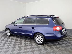 Volkswagen Passat Comfortline Facelift ATM 2.0 TDI 103kW (4 foto / 7)
