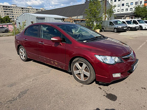 Honda Civic Elegance ATM 1.8 103kW (1 foto / 7)