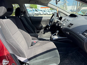 Honda Civic Elegance ATM 1.8 103kW (6 foto / 7)