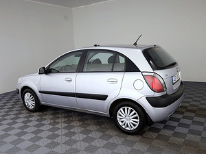 Kia Rio Comfort 1.5 CRDi 81kW (4 фото из 7)