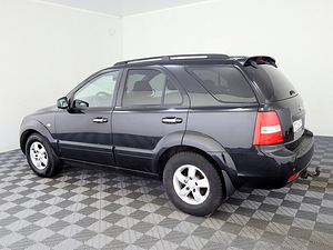 Kia Sorento Comfort Facelift ATM 2.5 CRDi 125kW (4 foto / 8)