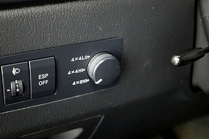 Kia Sorento Comfort Facelift ATM 2.5 CRDi 125kW (8 foto / 8)