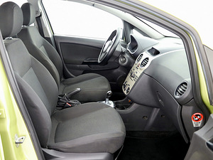 Opel Corsa Elegance ATM 1.2 59kW (6 foto / 7)