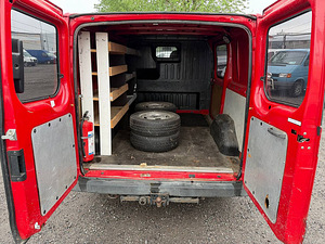 Ford Transit Van 2.0 TDCI 55kW (8 foto / 8)