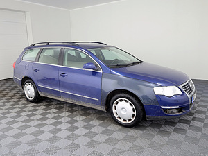Volkswagen Passat Comfortline 2.0 110kW (1 фото из 7)