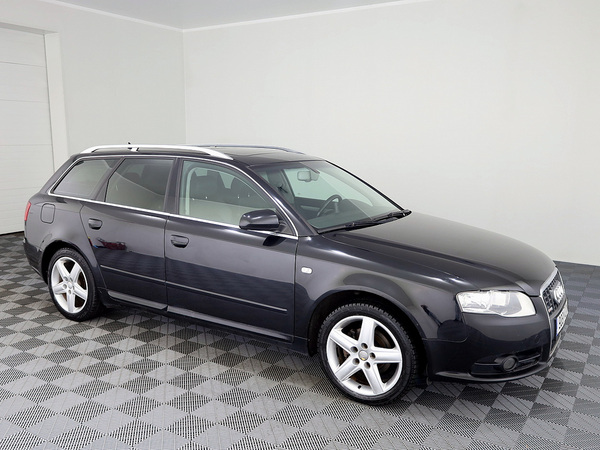 Audi A4 S-Line ATM 2.0 TDI 103kW