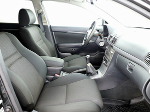 Toyota Avensis Linea Sol Facelift 1.8 95kW (6 foto / 7)