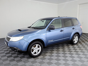 Subaru Forester Comfort AWD 2.0 TD 108kW (2 фото из 7)