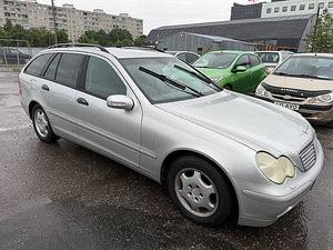 Mercedes-Benz C 180 Classic ATM 1.8 105kW (1 фото из 7)