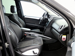Mercedes-Benz ML 300 Luxury Facelift ATM 3.0 CDI 140kW (6 foto / 7)