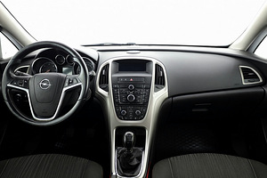 Opel Astra Elegance 1.7 CDTi 92kW (5 foto / 7)