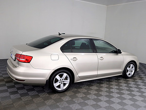 Volkswagen Jetta Comfortline Facelift ATM 1.4 92kW (3 foto / 7)