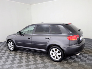 Audi A3 Sportback Facelift ATM 2.0 TDI 103kW (4 foto / 7)
