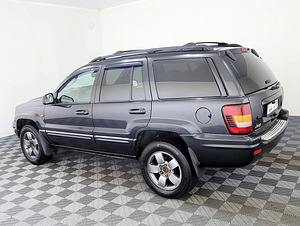 Jeep Grand Cherokee Overland Facelift ATM 2.7 CRD 120kW (4 foto / 7)