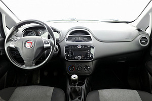 Fiat Punto Facelift 1.2 51kW (5 фото из 8)