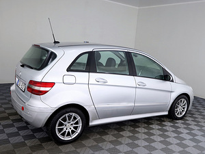 Mercedes-Benz B 180 Avantgarde 2.0 CDI 80kW (3 фото из 7)
