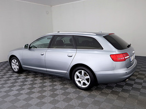 Audi A6 Comfortline Facelift ATM 2.0 TDI 120kW (4 foto / 9)