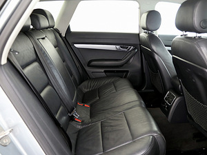 Audi A6 Comfortline Facelift ATM 2.0 TDI 120kW (7 foto / 9)