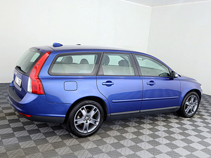 Volvo V50 Summum Facelift 1.6 D4 80kW (3 foto / 7)