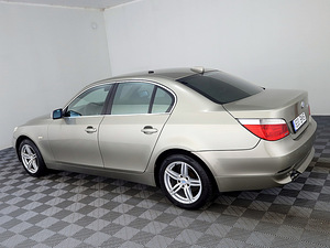 BMW 525 xDrive Executive ATM 2.5 160kW (4 фото из 7)