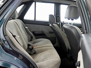 Mitsubishi Lancer Comfort ATM 1.5 62kW (7 фото из 8)